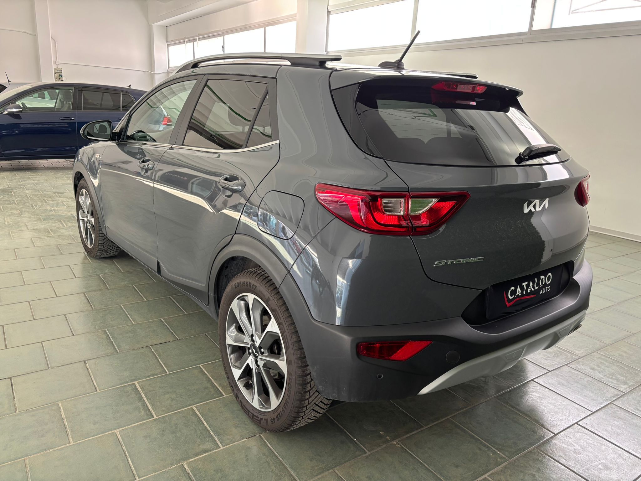 Kia Stonic 1.0 Style ecogpl 95cv dct - Image 3