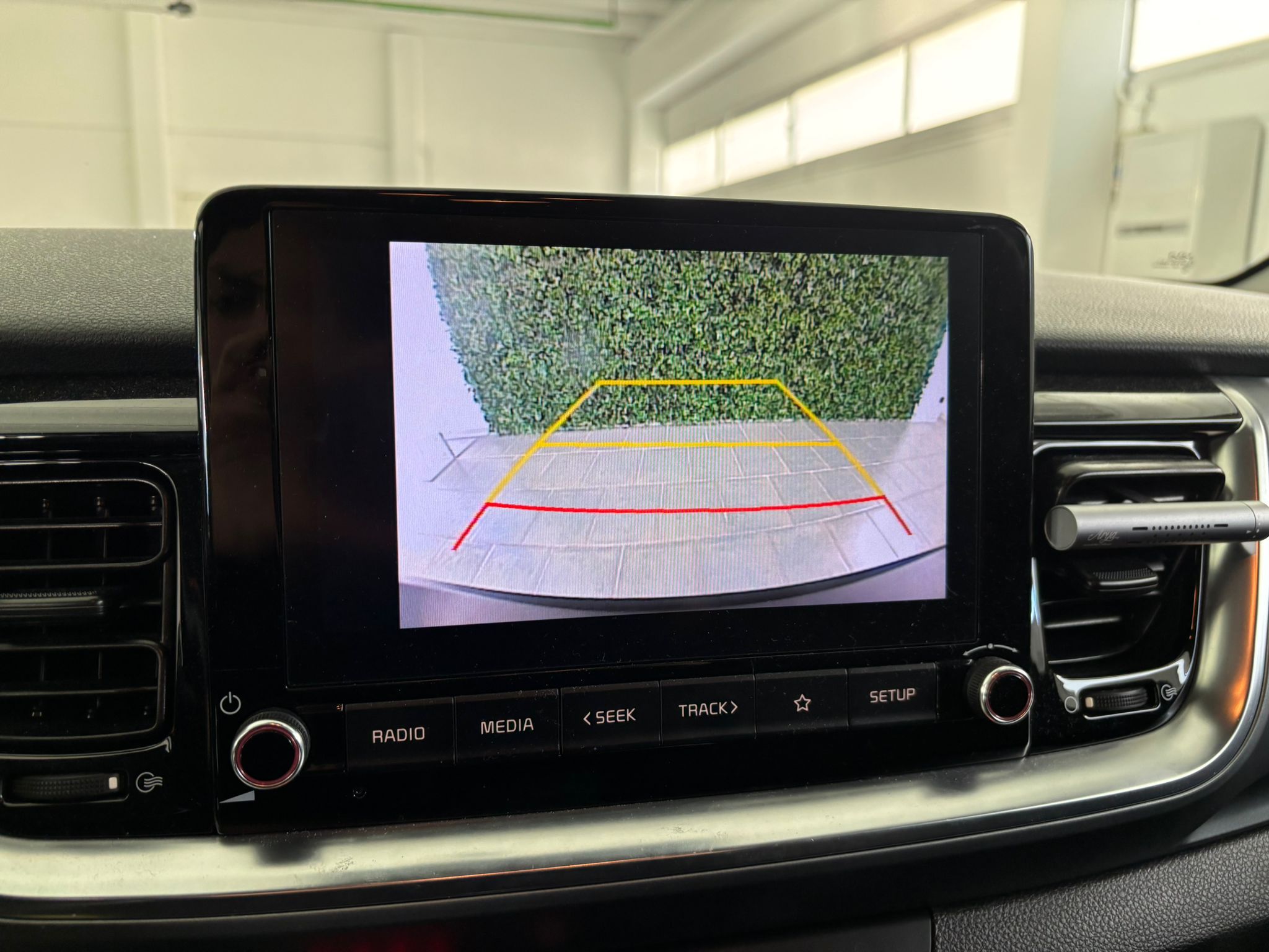 Kia Stonic 1.0 Style ecogpl 95cv dct - Image 17